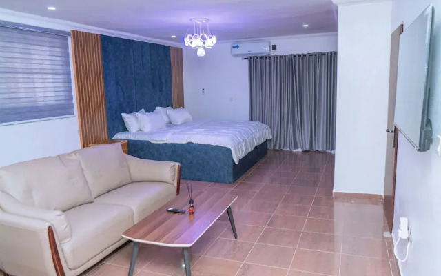 Fryburg luxury hotel and apartment