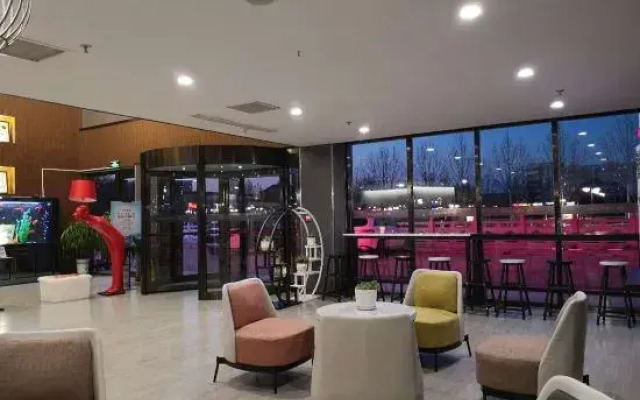 Elong Migao Fashion Hotel (Qingzhou Ancient City)