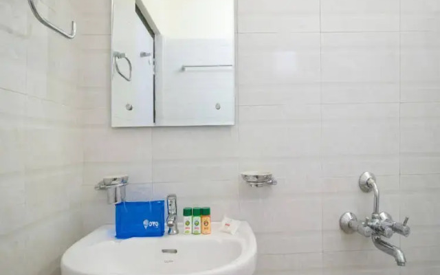 Flagship 79768 Hotel Suhana Grand