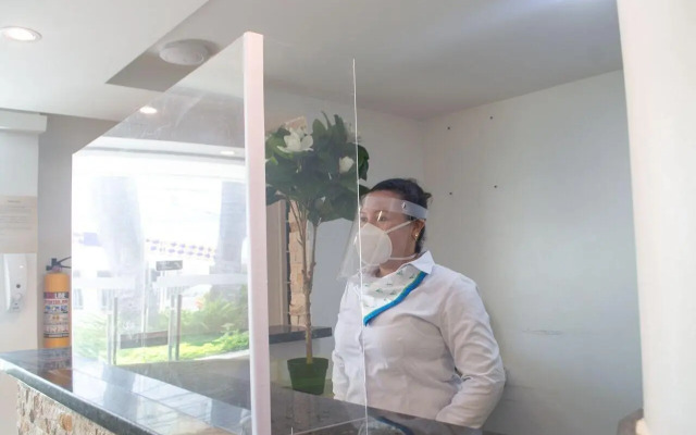 Hotel Avexi Suites By Geh Suites