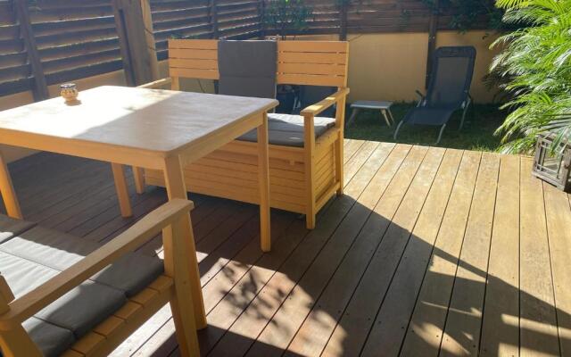 DOMENJOD T1 avec terrasse et jardinet