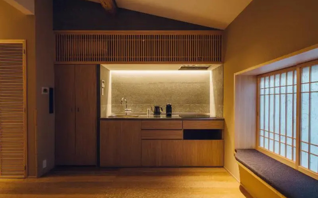 Asahi House Shijo Omiya