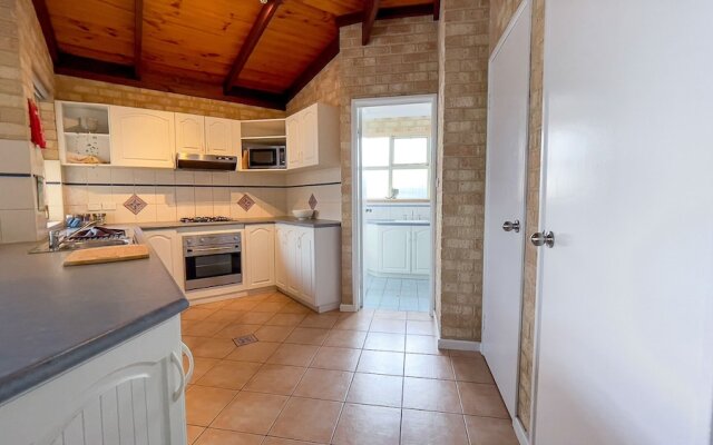 Esperance Foreshore Apartments