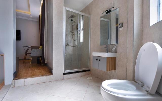 Raha Suites