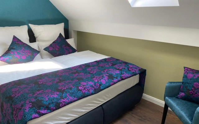 Stangenberg`s Dachschlösschen