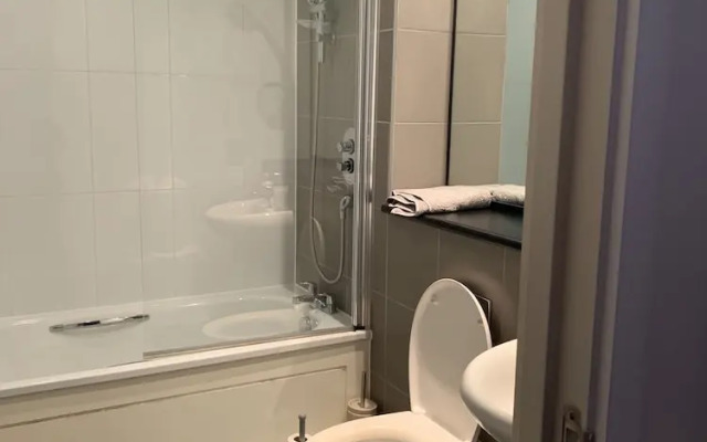 Remarkable 2-bed Apartment