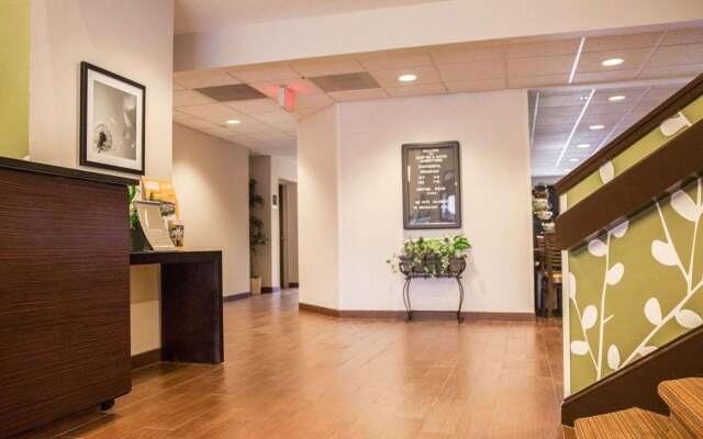 Sleep Inn & Suites