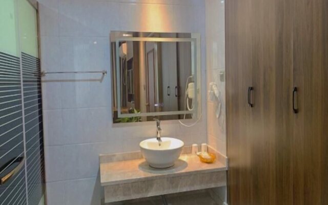 GreenTree Inn Shangrao Yueliangwan Automobile City