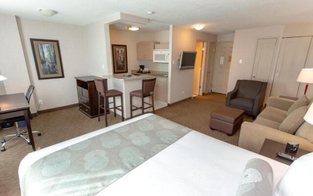 Campus Tower Suite Hotel