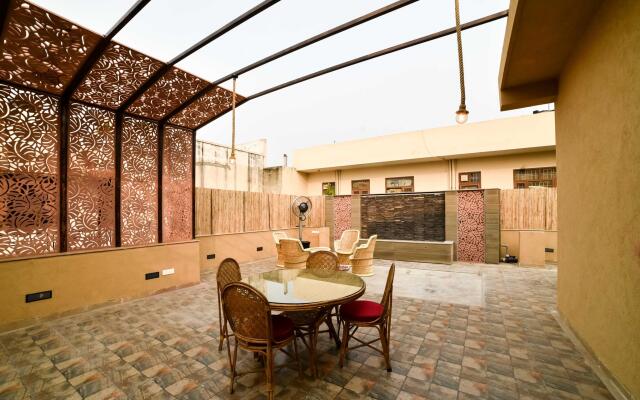 R 41 - A Boutique Hotel