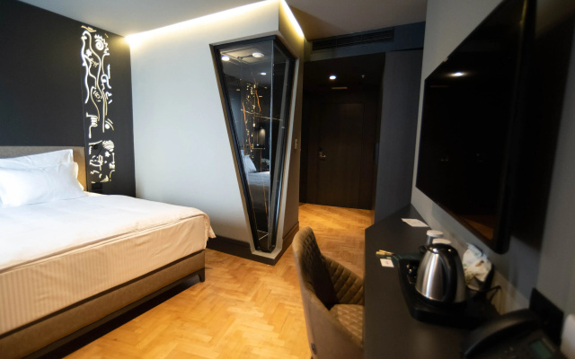 Arka Art Hotel