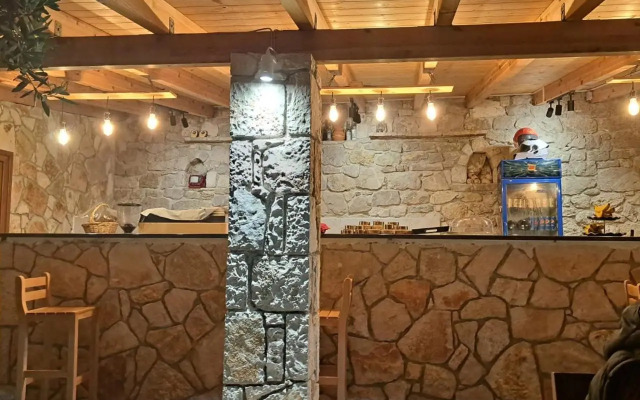 Nefelis Rooms
