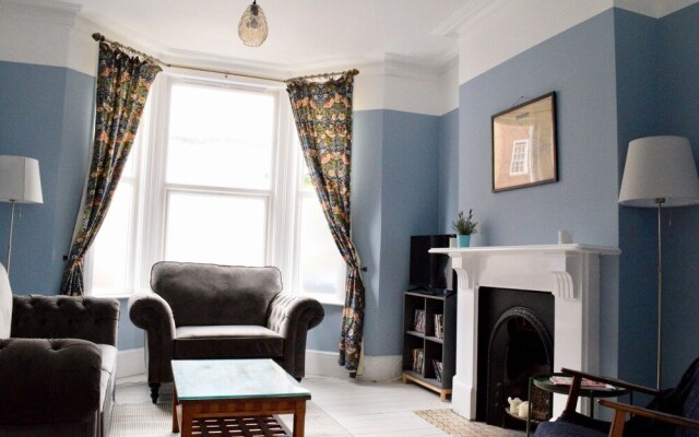 3 Bedroom House With Garden