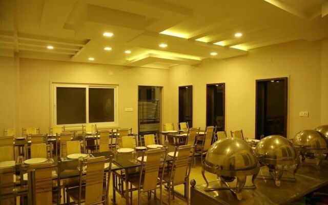 Oriental Grand