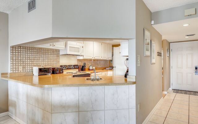 Inlet Reef 617 2 Bedroom Condo by RedAwning