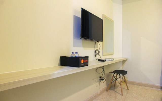 New Studio with Sea View at Gold Coast Apartment