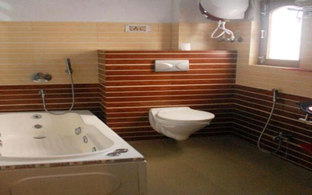 Amit By WB Comfort, Patna