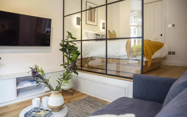 Coleherne Road Residence IV