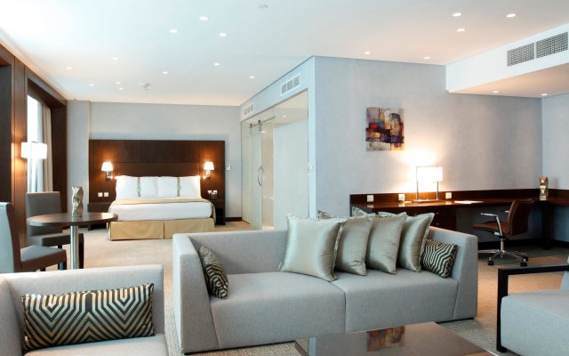 Holiday Inn Riyadh - Meydan, an IHG Hotel