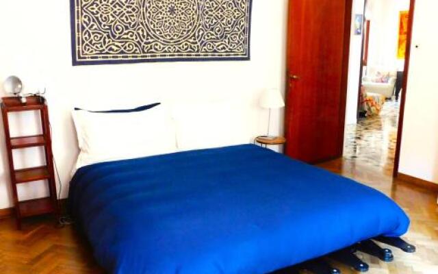 Nouvelle Vague Apartment