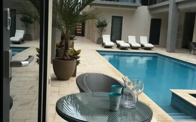 Waykiri Unit A-04, Luxurious New Apartment