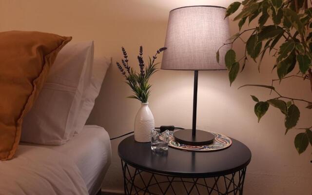 RUNFULIA Apartments & Rooms