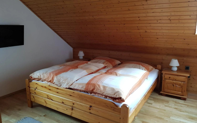 Gästezimmer Aschenbrenner