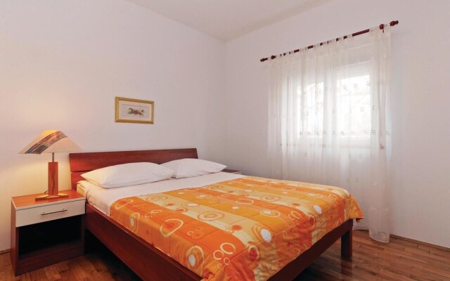 Amazing Home in Sukosan With 2 Bedrooms and Wifi