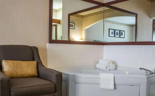 Comfort Suites Portland Southwest