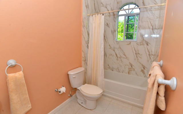 Takuma Boutique Hotel Rooms & Suites Jamaica