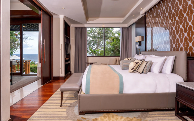 Samabe Bali Suites & Villas