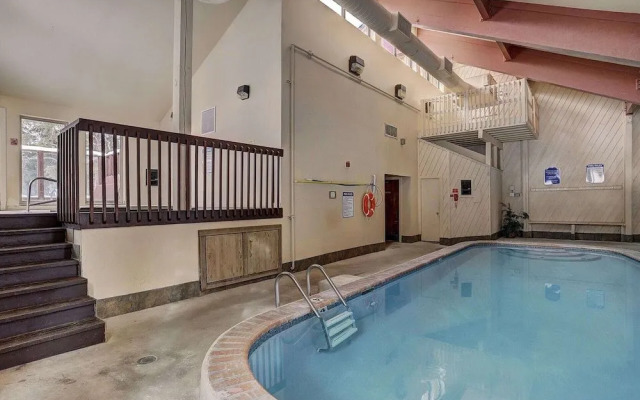 Tyra Summit A2E - 2 Br Condo