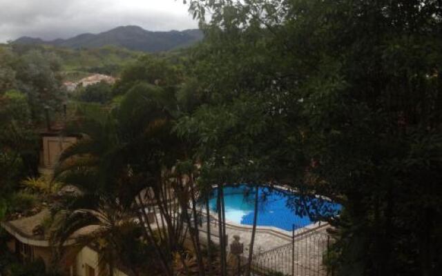GLOC Villa