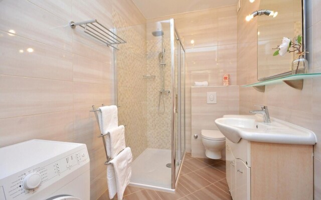 Beautiful Home in Split With Wifi and 3 Bedrooms