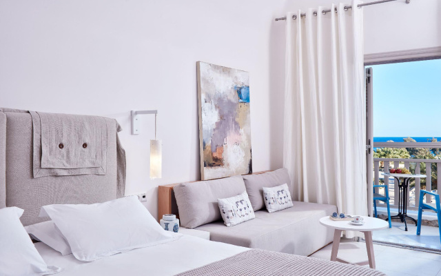 Santo Miramare Resort