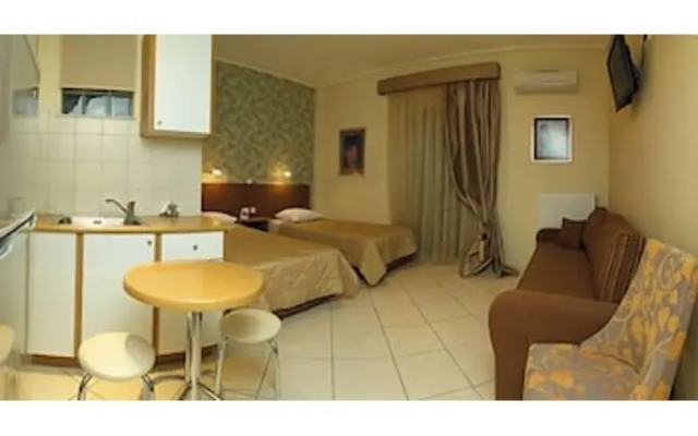 Ceragio Hotel & Apartments