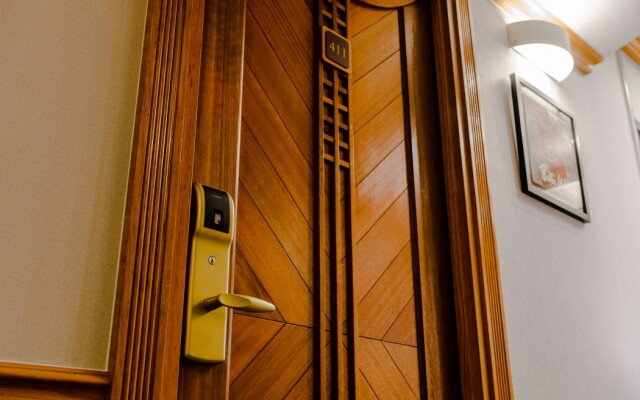 Hotel Azat