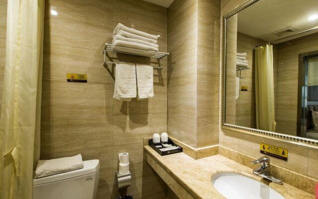 Weihai Huakun Hotel