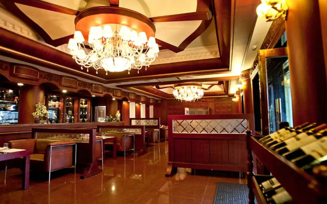 Gunsan Riverhill Hotel