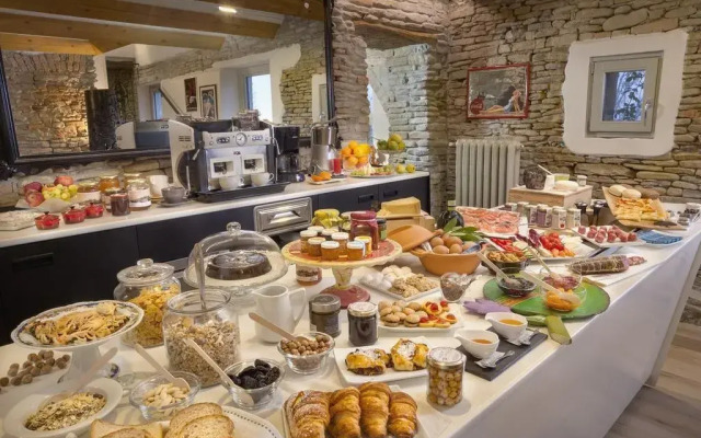 Borgese Camere e Suites