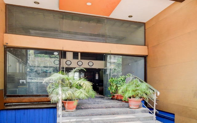 Townhouse Narayanaguda Metro Station Formerly Hotel Anshu Grand