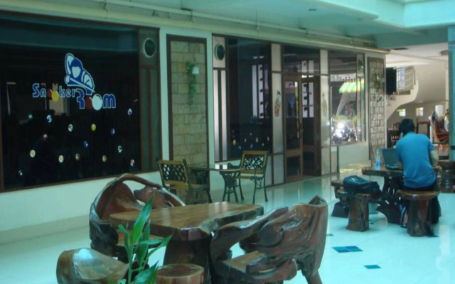 Wangburapa Grand Hotel