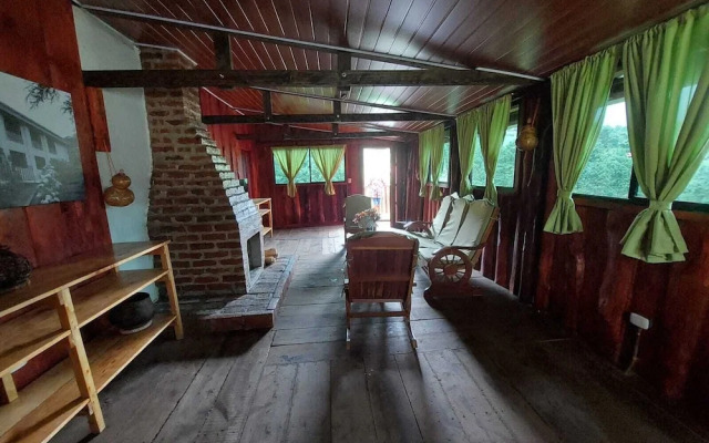 Cabañas Alla Arriba