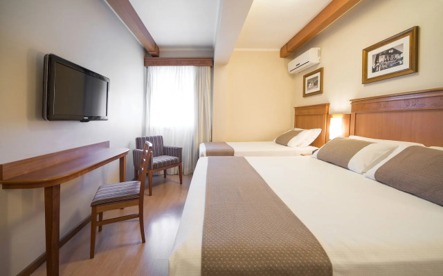 Hotel Laghetto Premio