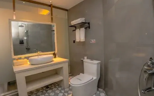 Linyi Jinshan Hotel