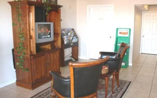 Treasure Town Inn