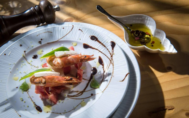 Blue Bay Resort Hotel