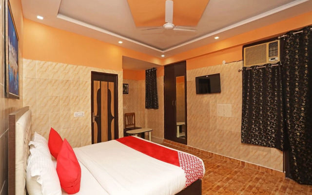 Qlark Rooms & Lawn By OYO Rooms