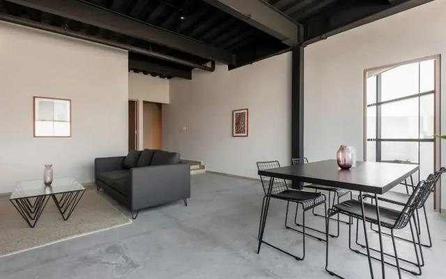 w Cozy 2BR w Balcony Near Polanco