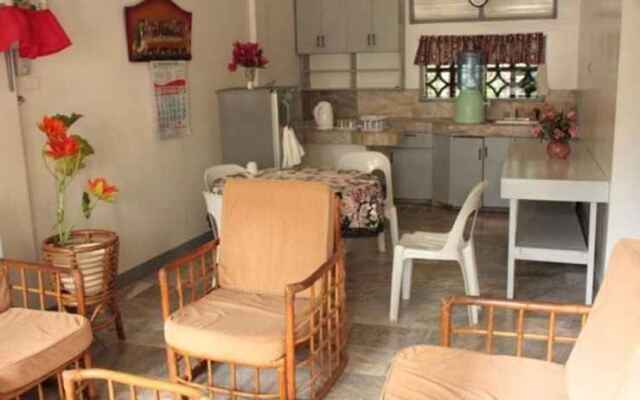 Homestay de Bai - Bed and Breakfast